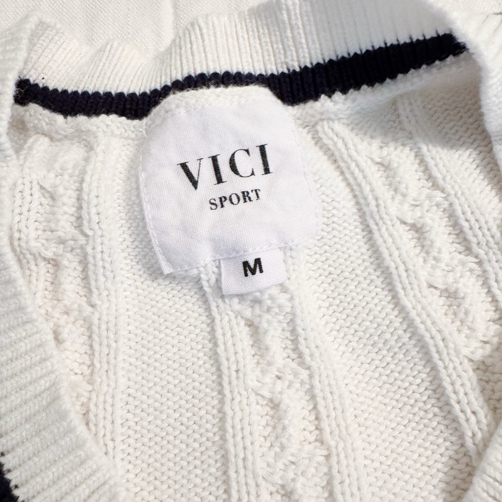 VICI Cable Knit Sleeveless Dress MEDIUM White 100% Cotton V Neck Preppy Golf - Picture 3 of 10
